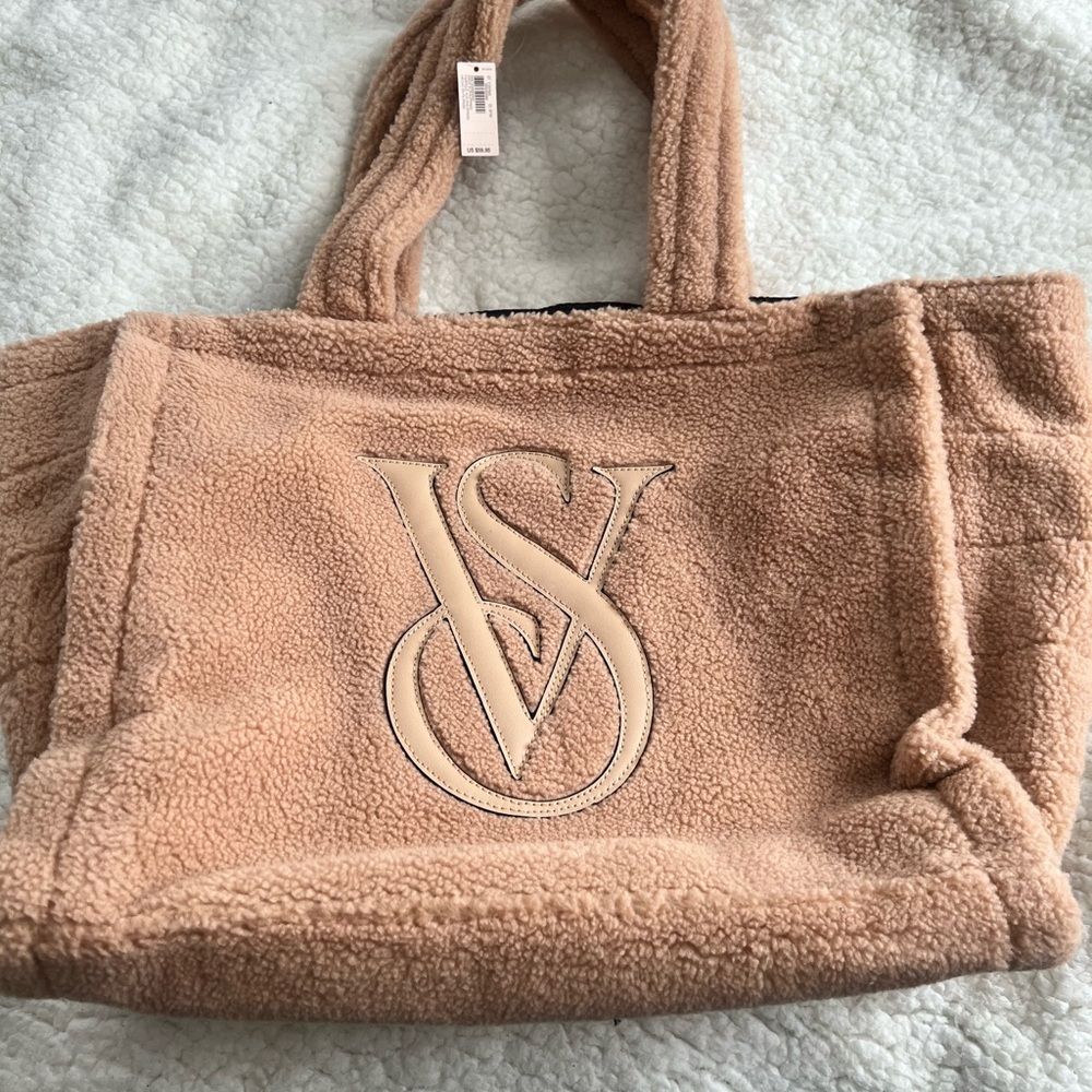 Victoria’s Secret tote